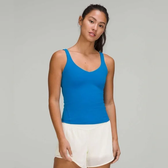 Lululemon Align Waist-Length Tank Top
Poolside bright kobalt blue shelf bra - Picture 1 of 11